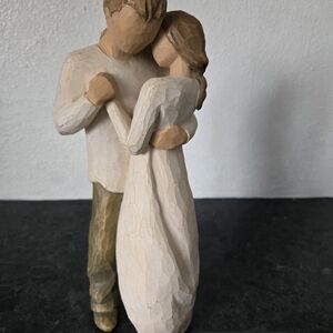Willow Tree Embrace Couple Figurine - Cream & Brown